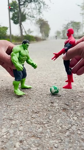 116K views · 909 reactions | Greedy Hulk vs Good Iron Man , Marvel Toys ,spiderman ,marvel | 홂홖홢홚 홯홤홣홚 | Facebook