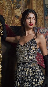 Museum-worthy dresses, made to be seen! | ALICE OLIVIA by Stacey Bendet
