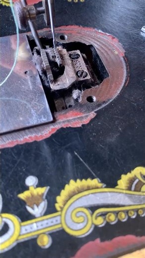 How to clean your sewing machine plate 🧵 #shorts #sewing