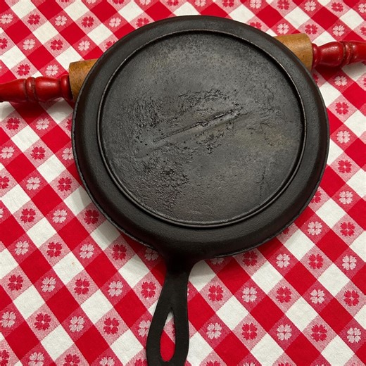 Antique Cast Iron Hand Round Griddle W Gate Mark, Raised No. 7, Restored Camping Pan - Etsy