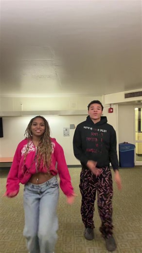 Make ya feet be flat w/ @thee_miab #Top5_Dj #foryou #viral | feet