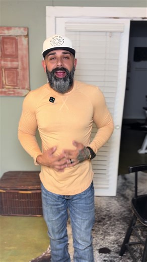 Essential Muscle-Fit Long Sleeve Shirts for Every Wardrobe