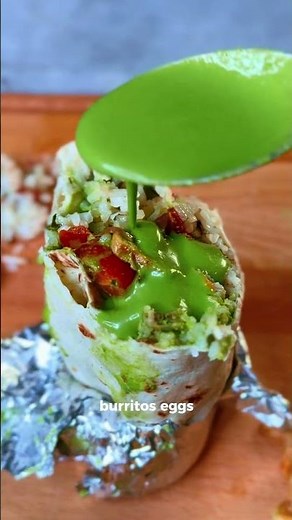 Aji Verde Recipe - A Spicy Peruvian Green Sauce that Goes on Everything!