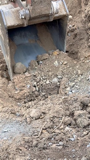 #Mining #monster #geodes with a few members of the Toledo Gem & Rockhound Club #crystals #quartz