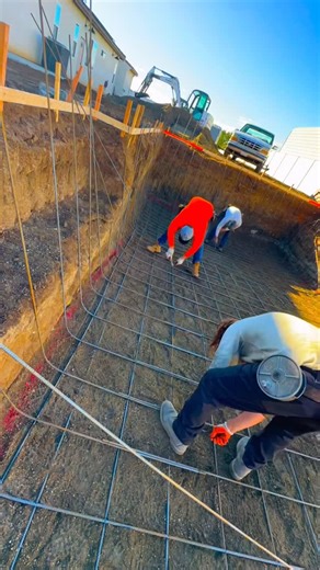 AACTION REBAR/AACTION POOLS on Instagram: "AACTION REBAR-POOL REINFORCING✅ #build #builder #landscapedesign #landscaping #hardscape construction civilengineering civilconstruction plumber electrician framing roofing woodworking carpentry exteriordesign homedesign homedesignideas rebar concrete concreto construccion poolconstruction pool shotcrete outdoorliving outdoorlife piscina landscape pooldesign diy"