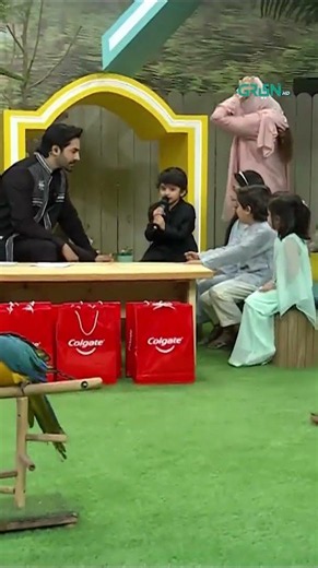 Danish Taimoor Aur Bache Ka Cute Moment #shorts #greentv #danishtaimoor #viralshorts