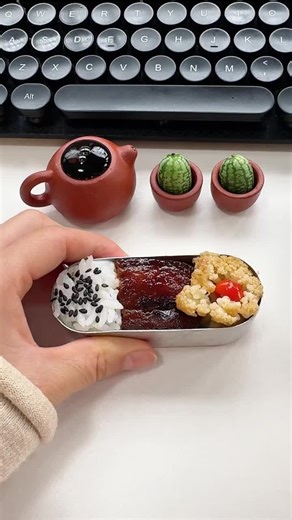 Satisfying ASMR Food Sounds: Enjoy Crunchy Bites