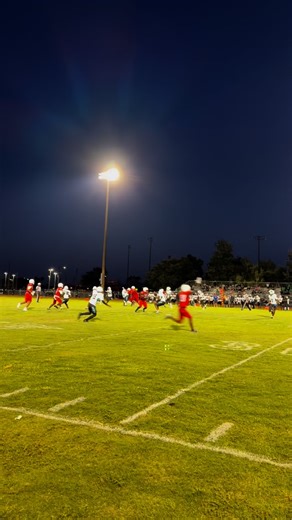 Haines City 8 – Poinciana 0 The Eagles battle hard and come up just short of the end zone after a strong drive — great effort shown, but the Hornets keep them off the board. #OsceolaSports | Positively Osceola