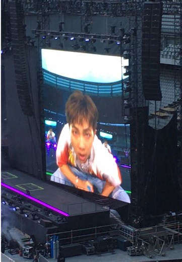 happy bts concert presales day to everyone 🫶 hope we can all see this legendary performance of baepsae again, going wild to namjoon 🤭💜 #bts #army #btsinfrance #btsworldtour #btsarirang