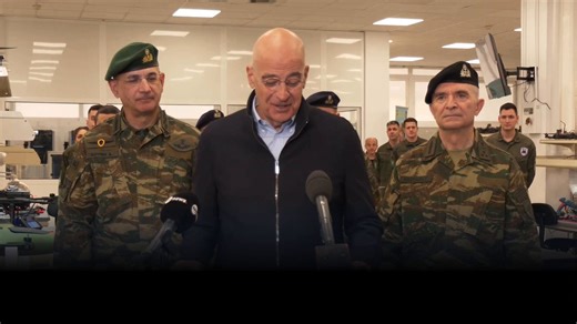 Στο 306 Εργοστάσιο Βάσης Τηλεπικοινωνιών στις Αχαρνές, όπως και στο 316 Συνεργείο Περιοχής Τεχνικού στους Τοξότες Ξάνθης, υλοποιείται ένα μεγάλο βήμα της «Ατζέντας 2030». Έχουν δημιουργηθεί δύο Εργοστάσια Παραγωγής #drones και είμαστε επίσης στη διαδικασία ανάπτυξης σταθμών παραγωγής με αξιοποίηση τεχνολογιών τρισδιάστατης εκτύπωσης. Πρόκειται για drones τα οποία θα συνοδεύουν σε πρώτη φάση, τους μεγάλους Σχηματισμούς μας και σε δεύτερη φάση, όλες τις Ταξιαρχίες του ελληνικού Στρατού οι οποίες θ