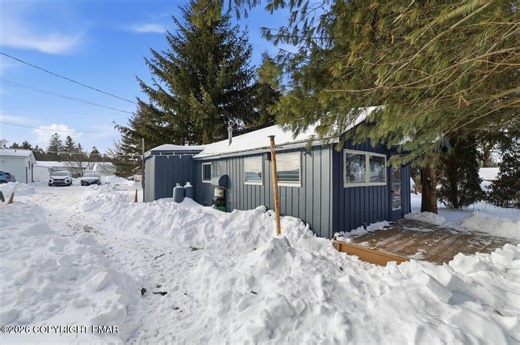 107 Circle Ln, Greentown, PA 18426 - MLS PM-138934 - Coldwell Banker