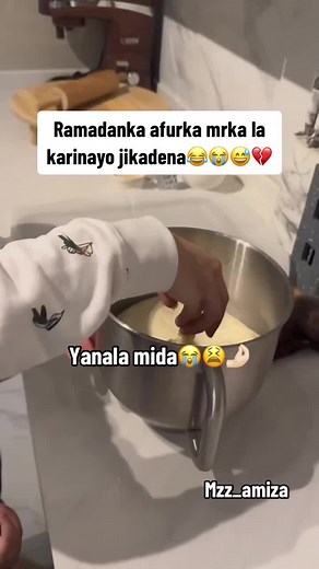 ‏Follow me😭🥺😫💔🤌🏻#mzz_amiza