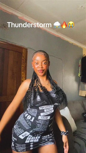 Bathong I can’t dance😭@Benzoo Benitto #fyp #viral #thunderstorm #blowup #trendingvideo