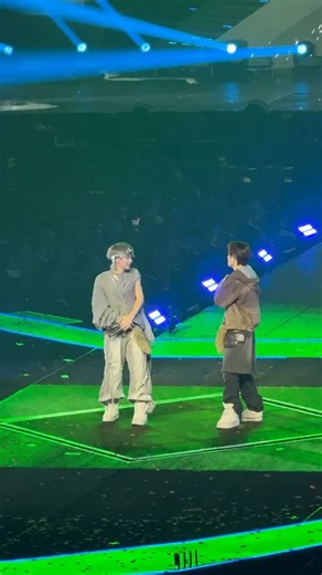 LYKN_OFFICIAL on Instagram: "HIGHLIGHT ลิ้นติดไฟ 🔥👅 [NUTxHONG] #LYKNDuskAndDawnConcert #LYKN #RISERMUSIC"