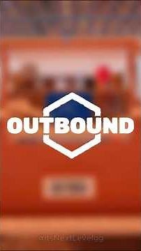 This Game Gives You an EMPTY Camper Van and Says GO LIVE 🚐🌍