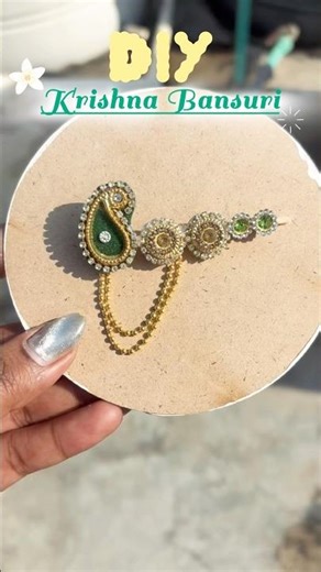 Making of Krishna bansuri 🪈✨#diy #jewellery #krishna #love #pearl