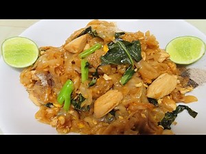 Thai Stir Fry Noodles With Chicken (Pad See Ew) | Thai Stir Fried Noodles Recipe
