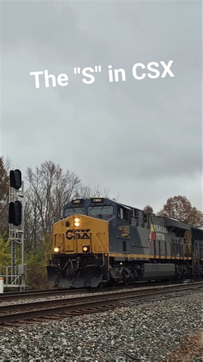 CSX 1982, The Seaboard System HU With A Goated Horn