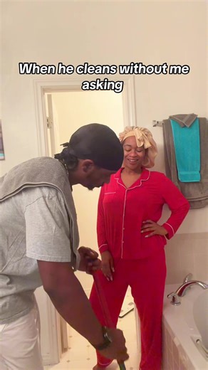 Busting that thang open for him quickly #marriagehumor #blacklove #thebrandrodgers