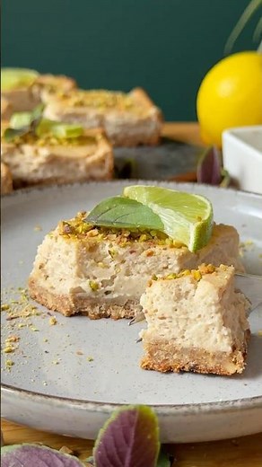 🍋 This cheesecake tastes like summer & is vegan!