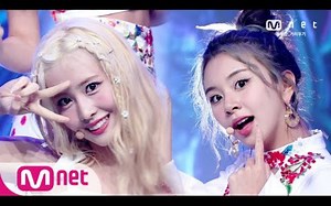 [超清现场] TWICE《MORE & MORE》打歌舞台 (0611MCD)