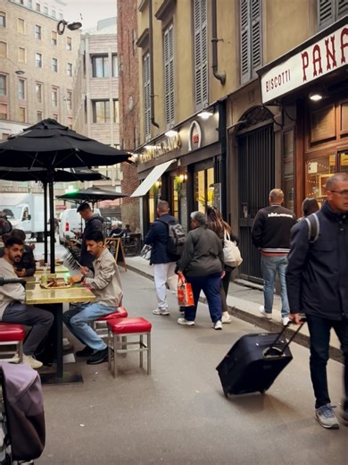 Café Italiano on Reels