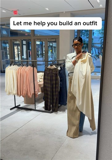 Sometimes when you’re in the store it’s hard to see the vision for an outfit… so let me help you out. 🤍 Every now and then I’m going to walk into a store, grab a few random pieces, and show you how easy it can be to put a full look together. Styling doesn’t have to be complicated. Today’s look is from @ZARA Top: XS | Pants: S | Jacket: S Everything is linked in my LTK Did you like how I styled this look? ✨