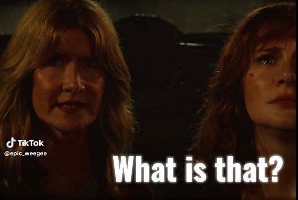 Explore the Spinosaurus from Jurassic Park