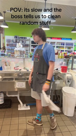 Slow shift = boss finds random things to clean. 🧽 We don’t wanna do that… but here we are. | Yabba's Wacky Snack Shack