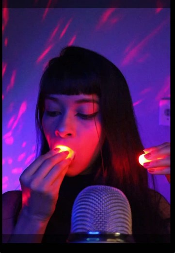 Relaxing ASMR Mouth Sounds and Hand Movements