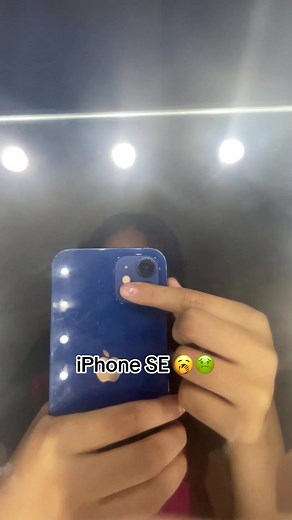 Comparativa de iPhones: SE, 12 y 17