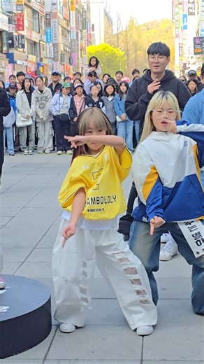 에에에에...🎵#춤추는은채 #춤추는곰돌 #afstarz #댄스 #music #kpop #dance #tiktok #challenge #뮤직 #rpm #쇼츠 #춤추는곰돌의랜덤댄스