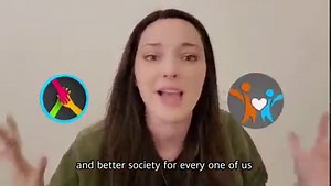 What's true for filmmaking is true for any organization- learn to collaborate if you want to succeed! Superstar Emma Dumont spoke to us about how important collaboration is to her. Watch the interview highlights & tell us what makes collabs so crucial! | Huawei