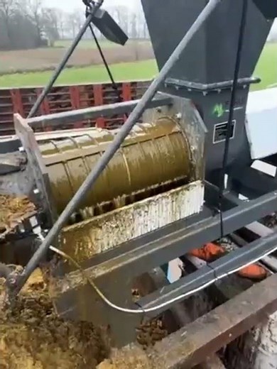 Cow Dung Dewatering Machine | Dairy Manure Separator