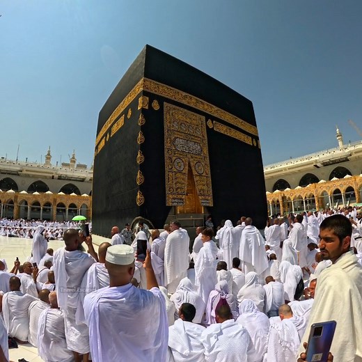 10K views · 2.5K reactions | #azan #makkah #kaaba #mecca #islam #adhan #umrah | Travel Escapes | Facebook