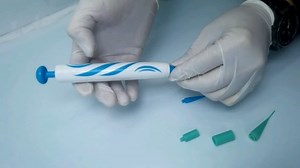 Watch How To Use Kelinul 2 In 1 Auto Skin Tag Remover Pen on Amazon Live