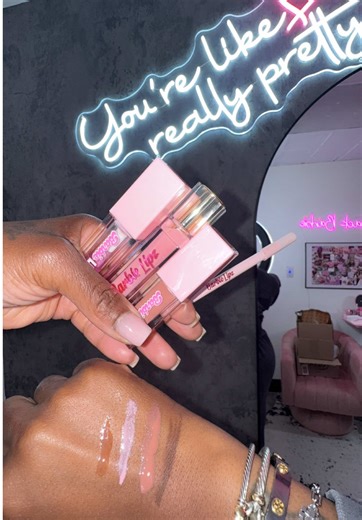 🔗in bio 🎀🫧 #barbielipz #blackgirlmakeup #facialbalancing #lipinjections #blackpeople “I do not own the rights to this music”