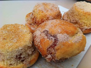 JAM DONUT MUFFINS