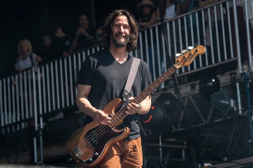 Keanu Reeves’ band Dogstar coming to Hershey