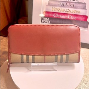 EUC Burberry Haymarket Check Fabric & Muted Red Leather Long Zippy Wallet w/COA