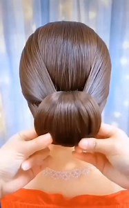 1.5M views · 14K reactions | Sanggul simpel mudah dan praktis #hairdosimple #sanggulsimpel #sanggulmodern #hairstyle #tipsikatrambut #ristawatimanik | Ristawati Manik | Facebook