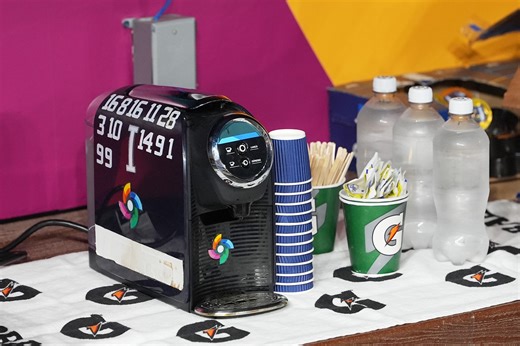 How much did Italy’s WBC espresso machine sell for?