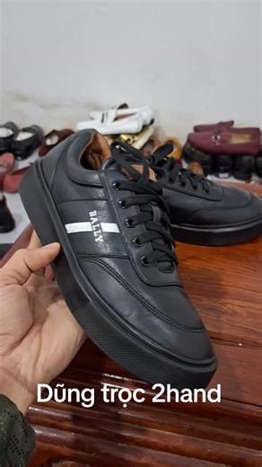 #dungtroc2hand #giaycu #giayhieu #giayluoi buổi tối vui vẻ