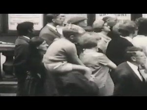 50 years ago today, 1st September, 1970, Linda Gray married Barry Gibb of the Bee Gees. During the taping of the BBC's Top of the Pops in London, Gibb met the former Miss Edinburgh, Linda Gray. They have five children Stephen, Ashley, Michael, Travis and Alexandra. 74 years ago today Barry Gibb was born! We wish Barry and Linda an absolutely fabulous day. Many happy returns to you both 🥂🎉 | Bee Gees Fan Club Australia