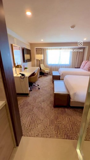 Double your comfort with swanky queen beds, additional seating, a mini fridge and a designated work station and a spacious closet in a glam, modern space that’s all yours for the taking. ✨ 📍: Marra Tower 🛏: Marra Style Queen #ALittleMORE