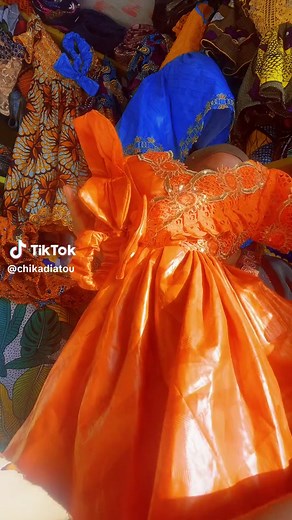 Nouveaux modèles de couture enfant fille en pagne africain - Kadiatou Niagom