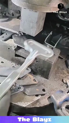 Steel Goes SOFT?! 🤯 This Machine BENDS Tiny Steel! 💪⚙️ #steel #machine #viral