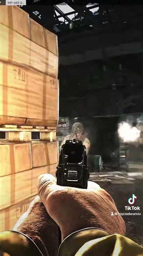 Escape from Tarkov: PvE SCAV vs PMCs 🫡 #escapefromtarkov #gameplay #pve #shorts