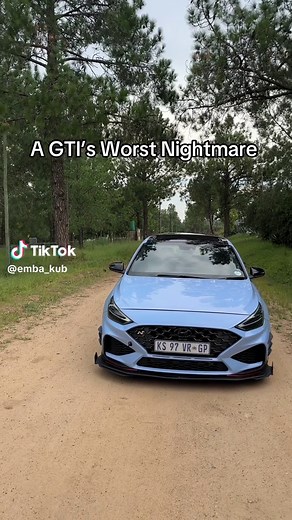Exploring the 2013 Hyundai i30N: A Hot Hatch Review