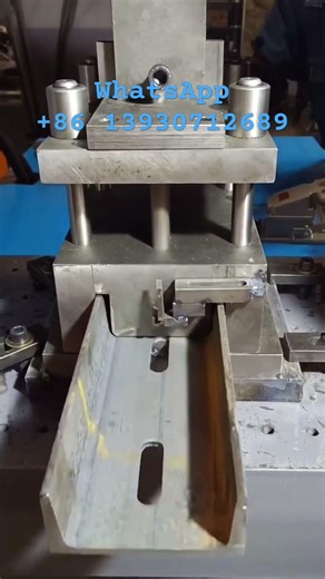 Single station hydraulic semi-automatic feeding channel steel punching machine, made in China